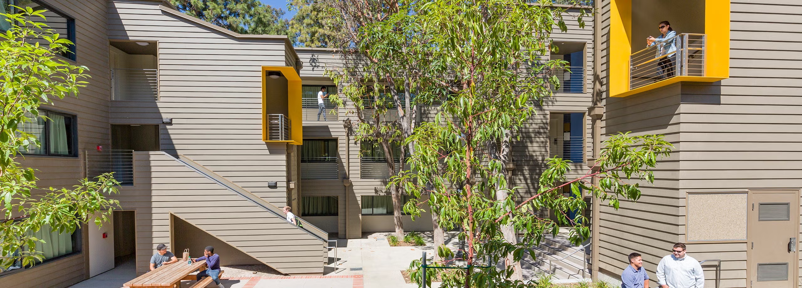 How to Find and Screen Reliable Roommates